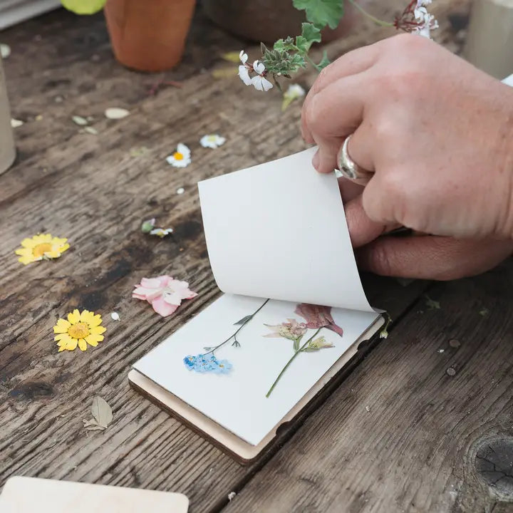 Vine Pocket Flower Press