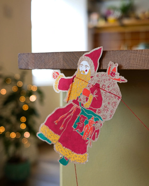 East End Press Saint Nicholas Sewn Garland