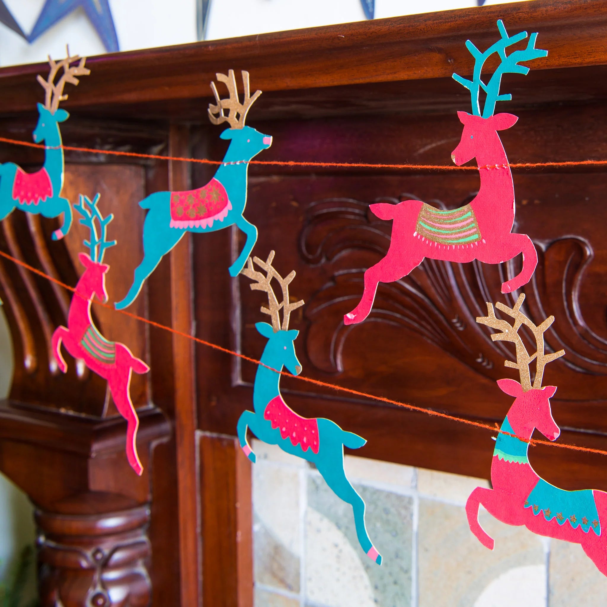 East End Press Reindeer Garland